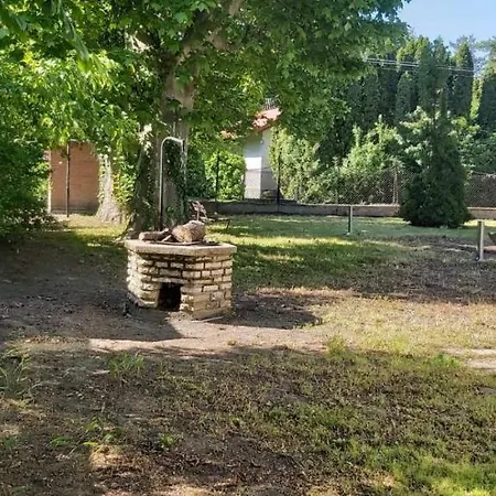 Beach Club és Camping Apartmanhotel Zamárdi